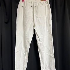 パンツ　ホワイトの画像