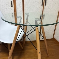 早い物勝ち　テーブル&チェアの画像