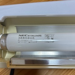 デスクライトの画像