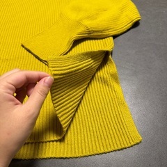 セーター
の画像