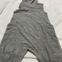 ロンパースの画像