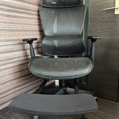 【購入者優先です】ニトリ　オフィスチェア　OC707 エラストマーメッシュ　ブラックの画像