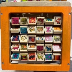 おもちゃ売るの画像