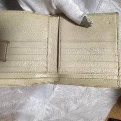GUCCI GGキャンバス 二つ折り財布 ブラウン系 コンパクトウォレット　男女兼用の画像