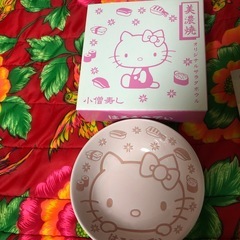 🔴超美品､SANYOハローキティ自動トースター！はろきてぃ小僧寿し美濃焼オリジナルサラダボウル！ハローキティの小物入れ他
の画像