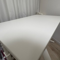 ホワイト長方形パソコンデスク　昇降手動　100cm×59cmの画像