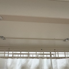 ホワイト長方形パソコンデスク　昇降手動　100cm×59cmの画像