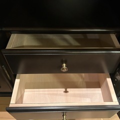 カリモク キャビネット飾り棚の画像