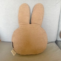 ミッフィー ボリス クッションの画像