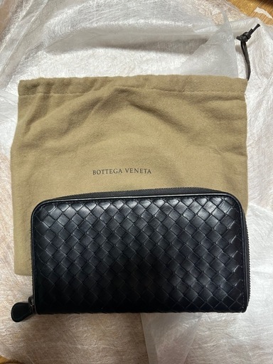 BOTTEGA VENETA イントレチャート ラウンドファスナー長財布 ブラック　男女兼用　正規品