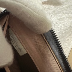 BOTTEGA VENETA イントレチャート ラウンドファスナー長財布 ブラック　男女兼用　正規品の画像