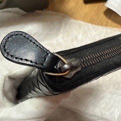 BOTTEGA VENETA イントレチャート ラウンドファスナー長財布 ブラック　男女兼用　正規品の画像
