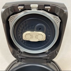 象印 圧力IH炊飯ジャー 極め炊き NP-BW10E3型2015年式の画像