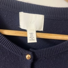 H&Mカーディガンの画像