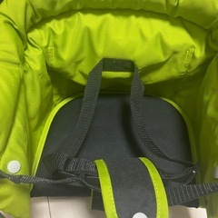 テーブルチェアの画像