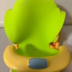 【チャイルドシート、バスチェア】お譲りしますの画像
