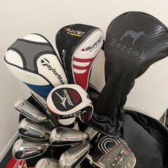 (取引中)ゴルフフルセット（キャリーバッグ、ドライバー、ユーティリティ、アイアン、パター）の画像