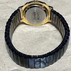 新品　腕時計　不動品　直せる方どうぞの画像