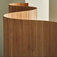 Artek風 ウッドカーブパーテーションの画像
