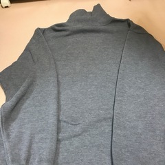 グレー ハイネック セーター Lの画像