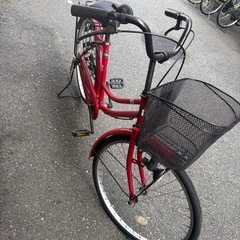 ママチャリ　赤　自転車の画像