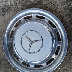 クラシツク-メルセデス-ベンツホイルキャツプ―オブジエ-での販売ですの画像