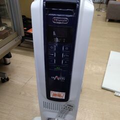 定価4万以上　ほぼ未使用　引き上げ品　デロンギ　オイルヒーター　ストーブ　電気ストーブの画像