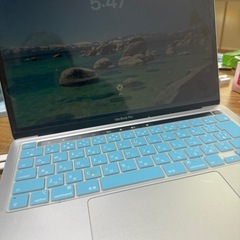 MacBookpro 2022ねんしき年式の画像