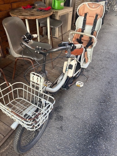 子供乗せ自転車　ブリヂストン電動アシスト自転車bikke