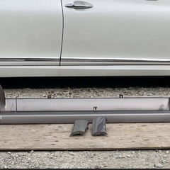 美品✨廃盤✨ハイエース✨純正エアロセット✨の画像