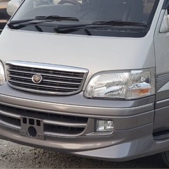 美品✨廃盤✨ハイエース✨純正エアロセット✨の画像