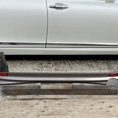 美品✨廃盤✨ハイエース✨純正エアロセット✨の画像