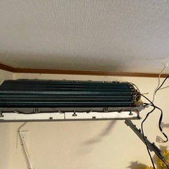 エアコン販売  / エアコン工事作業の画像