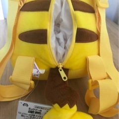 ぬいぐるみリュック　ピカチュウの画像