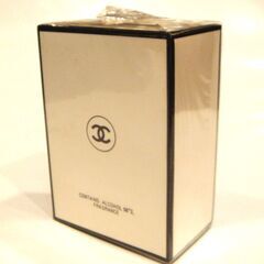 未開封品　CHANEL シャネル N°19 パルファム 香水　14mlの画像