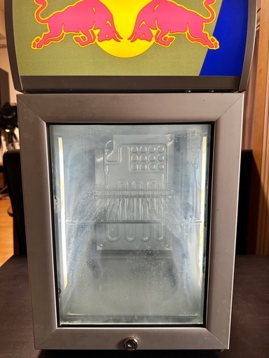 レッドブル冷蔵庫　非売品　レア
