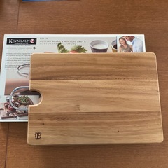 【新品】KEVHAUN　カッティングボードの画像