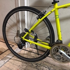 GIANT ESCAPE クロスバイク イエローの画像