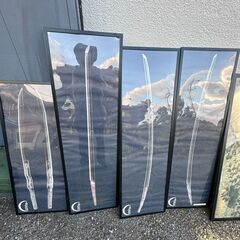 金額縁　多数　の画像