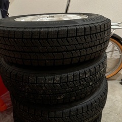155/80 R13 ブリヂストン　スタッドレスタイヤ.ホイールセットの画像