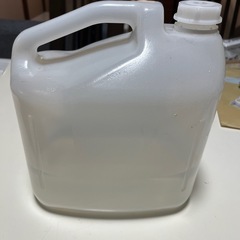 業務用アルコール使いかけの画像