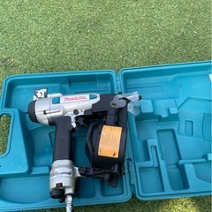 マキタ　釘打ち機の画像