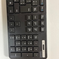 ELECOM ワイヤレス　キーボードの画像
