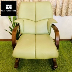 ✅ 美品 富士ファニチア キャスター付き レザー リクライニングチェア アームチェアの画像