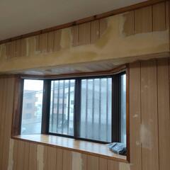 糸満市　クロス貼り替え作業など