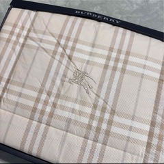 Burberry バーバリー　肌掛け羽毛布団の画像