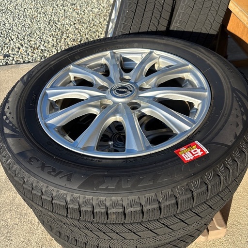 お話し中です　ブリヂストン　ブリザック　VRX3   VOXY75