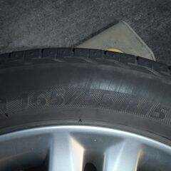 ダイハツ純正アルミ１５インチ　１６５/５５　Ｒ１５タイヤ　４本セットの画像