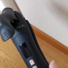 サロニアの、ヘアアイロンの画像