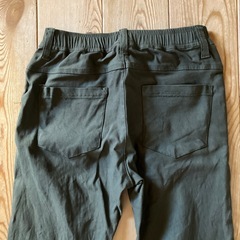 ⭕️カーキのストレッチパンツの画像